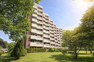 Hamburg-Schnelsen: Lichtdurchflutete 2-Zimmer-Wohnung mit Balkon & Aufzug! – Die vollständige Adresse der Immobilie erhältst du vom Anbieter., 22459 Schnelsen, Hamburg – Vorschaubild 1
