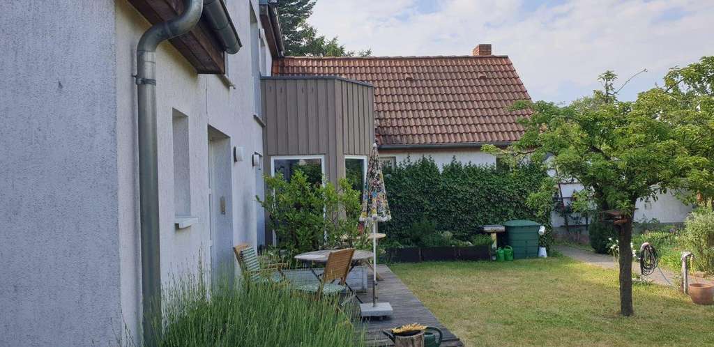 Immobilie in Frankfurt (Oder) - Eigentümer gesucht – Für ein vermietetes Zweifamilienhaus im ruhigen südlichen Stadtteil - Bild 2