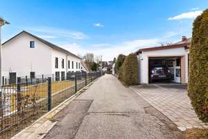 Charmantes Gevierthaus  mit Entwicklungsmöglichkeiten am Landshuter Moniberg – Die vollständige Adresse der Immobilie erhältst du vom Anbieter., 84028 Peter und Paul, Landshut – Vorschaubild 9