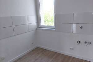 Komplett sanierte 3 Zimmer Wohnung mit Balkon in Gelsenkirchen zu vermieten – Stallbergshof 10, 45883 Feldmark, Gelsenkirchen – Vorschaubild 11