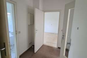   Attraktive 2-Raum-Wohnung in Dresden-Gruna mit 57 m² – Die vollständige Adresse der Immobilie erhältst du vom Anbieter., 1277 Gruna, Dresden – Vorschaubild 2