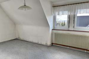 Charmantes Einfam.-Wohnhaus mit zwei Garagen, Pergola und Garten in beliebter Lage, Wohnfl. 135m²,  – Die vollständige Adresse der Immobilie erhältst du vom Anbieter., 97486 Königsberg in Bayern – Vorschaubild 27