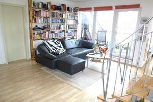 EIN STÜCK HIMMEL / 5 Zimmer Dachgeschoss-Maisonette + 2 Balkone, Einbauküche + 2 x TG. WG geeignet. – Am Haingraben 15, 65189 Südost, Wiesbaden – Vorschaubild 4
