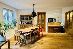 Wohnen im Grünen: Einfamilienhaus mit großzügigem Garten – Berlin – Vorschaubild 1