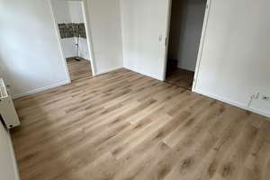 NEU-Sanierte 1-Zimmer mit Wannenbad, Vinylboden und EBK mgl. auf dem Kaßberg! – Henriettenstraße 77, 9112 Kaßberg, Chemnitz – Vorschaubild 7