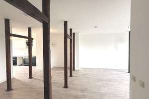 Zentral & Komfortabel - 4 Raum-Loft mit EBK, 2 Bädern & Aussicht über Chemnitz – Bernhardstraße 20, 9126 Lutherviertel, Chemnitz – Vorschaubild 2