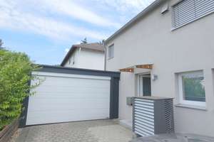 Ingolstadt, Nord-Ost, Top DHH in ökologischer Bauweise, gr. Terrasse ,  ruhige Lage. – Die vollständige Adresse der Immobilie erhältst du vom Anbieter., 85055 Nordost, Ingolstadt – Vorschaubild 2