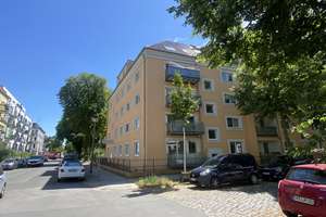 Niedrigenergiehaus- Tolle 2 Zimmer im Hochparterre mit Balkon