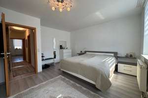 Familien-DHH | 4 Zimmer | 104 m² + ca. 25 m² wohnlich ausgebauter Spitzboden | Keller | Garage – Die vollständige Adresse der Immobilie erhältst du vom Anbieter., 47804 Benrad-Nord, Krefeld – Vorschaubild 13