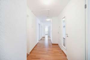 Ankommen und wohlfühlen – Ihr neues Zuhause wartet – Die vollständige Adresse der Immobilie erhältst du vom Anbieter., 70192 Lenzhalde, Stuttgart – Vorschaubild 4