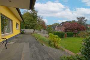 Idyllisches Wohnen in Solingen: Stilvolles Haus mit Schwimmteich und separater Einliegerwohnung! – Solingen – Vorschaubild 34