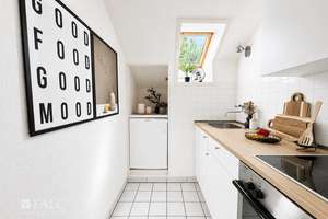Charmante 2,5-Zimmer-Dachgeschosswohnung mit Balkon und Stellplatz in Essen-Bergerhausen – Die vollständige Adresse der Immobilie erhältst du vom Anbieter., 45136 Bergerhausen, Essen – Vorschaubild 11