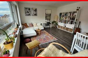 Toplage! Top-Investment! 
Liebevoll sanierte 2-Zimmer-Eigentumswohnung in Stuttgart West
