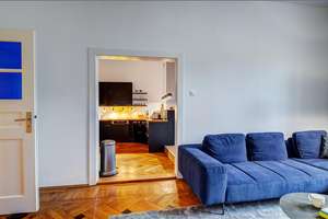 Möbliert: Möblierte Altbauwohnung in guter Lage Haidhausen – Die vollständige Adresse der Immobilie erhältst du vom Anbieter., 81675 Steinhausen, München – Vorschaubild 2