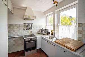 Gepflegtes Mehrfamilienhaus mit Potential in ruhiger Lage von München-Trudering – Die vollständige Adresse der Immobilie erhältst du vom Anbieter., 81827 Waldtrudering, München – Vorschaubild 10