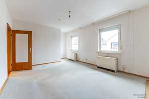 Doppelhaushälfte mit Potential. Ideal für den Handwerker! – Offenbach (Kreis) – Vorschaubild 3