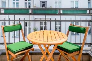 Elegantes Domizil in ruhiger Lage im Helmholtzkiez – Die vollständige Adresse der Immobilie erhältst du vom Anbieter., 10437 Prenzlauer Berg, Berlin – Vorschaubild 2
