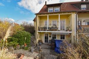 Attraktives Reihenendhaus mit Garten in Scheinfeld – ideal für Kapitalanleger oder zukünftige Eigenn – Die vollständige Adresse der Immobilie erhältst du vom Anbieter., 91443 Scheinfeld – Vorschaubild 3