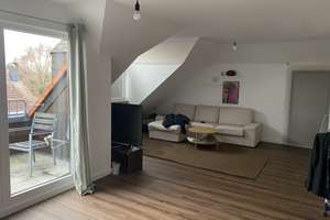 Bad Homburg - DG-Whg. mit Balkon, neuer Einbauküche  + Tiefgaragenplatz – Die vollständige Adresse der Immobilie erhältst du vom Anbieter., 61352 Bad Homburg vor der Höhe – Vorschaubild 1