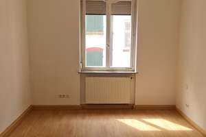 Gepflegtes 6-FH in ruhiger Lage, Nähe Zentrum Stuttgart-Bad Cannstatt - Solide Kapitalanlage ohne Üb – Die vollständige Adresse der Immobilie erhältst du vom Anbieter., 70372 Cannstatt-Mitte, Stuttgart – Vorschaubild 3