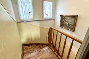 Einfamilienhaus mit Einliegerwohnung (linke DHH) in guter Lage von S-Zuffenhausen  – Die vollständige Adresse der Immobilie erhältst du vom Anbieter., 70435 Zuffenhausen-Mönchsberg, Stuttgart – Vorschaubild 22