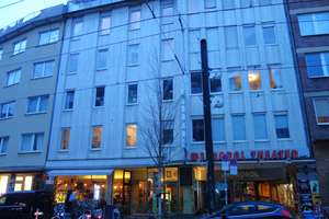 EXKLUSIV NÄHE BILKER ARCADEN MODERN MIT BALKON WANNENBAD EINBAUKÜCHE MÖGL. LAMINAT 3. ETAGE / AUFZUG – Brunnenstr. 20, 40223 Bilk, Düsseldorf – Vorschaubild 16