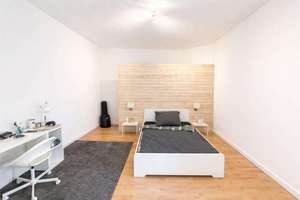 Stressfrei wohnen in Bestlage – Vollmöbliertes WG-Zimmer in Karlsruhe – Die vollständige Adresse der Immobilie erhältst du vom Anbieter., 76133 Weststadt, Karlsruhe – Vorschaubild 1