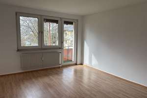 3 Zimmer-Dachgeschosswohnung in Wiesbaden  – Die vollständige Adresse der Immobilie erhältst du vom Anbieter., 65193 Nordost, Wiesbaden – Vorschaubild 10