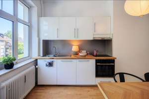 Möbliert: Schöne 2-Zimmer Wohnung im denkmalgeschützten Altbau – Die vollständige Adresse der Immobilie erhältst du vom Anbieter., 80638 Nymphenburg, München – Vorschaubild 6