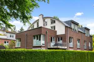 Property thumbnail 1