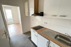 1-Zimmer-Appartement mit Balkon und Einbauküche ! – Bevenser Weg 3, 30625 Heideviertel, Hannover – Vorschaubild 4