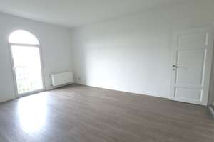 Charmante Dachgeschosswohnung | Stadtfeld Ost – Liebknechtstr. 32, 39108 Stadtfeld Ost, Magdeburg – Vorschaubild 4