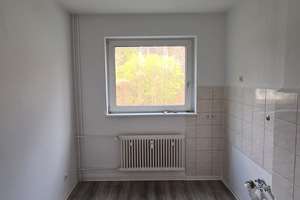Frisch renovierte 3-Zimmer-Wohnung zum Wohlfühlen – durchdacht geschnitten & sofort bezugsbereit – Burgwall 34, 38229 Gebhardshagen, Salzgitter – Vorschaubild 4