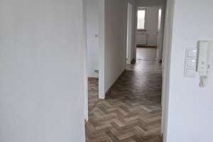 Helle 3,5Zi DG Wohnung am Herminghauspark – Mozartstr 51, 42549 Velbert-Mitte, Velbert – Vorschaubild 3