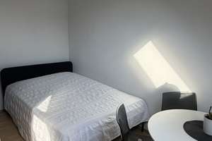 1 Zimmer DG Wohnung, im Herzen von Ehrenfeld, incl. Küche – Wissmannstr. 4, 50823 Ehrenfeld (Ortsteil), Köln – Vorschaubild 3