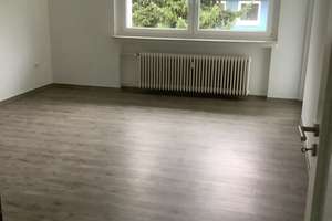 Großzügige 4-Zimmer-Wohnung mit Balkon im EG! – Naheweg 66, 33689 Sennestadt, Bielefeld – Vorschaubild 6
