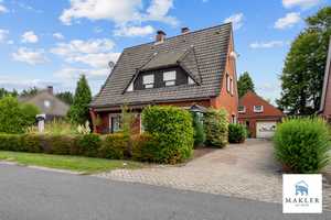 Ein Zuhause im Wandel – mit Platz für neue Ideen -Zwischen Stadt und Wiesen – in Wallinghausen

~~ – Aurich (Kreis) – Vorschaubild 1