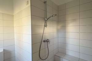 Großzügige 4-Zimmer-Maisonette-Wohnung mit 2 Balkonen, 2 Bädern, Altbauflair und Blick ins Grüne – Die vollständige Adresse der Immobilie erhältst du vom Anbieter., 42285 Barmen, Wuppertal – Vorschaubild 7