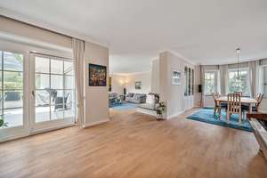 Platz für Generationen - großzügiges Zuhause mit Familiencharakter – Die vollständige Adresse der Immobilie erhältst du vom Anbieter., 22397 Lemsahl-Mellingstedt, Hamburg – Vorschaubild 3