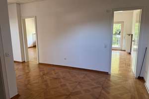 Wohnen und Arbeiten unter einem Dach, in Ruhiger Lage . – Die vollständige Adresse der Immobilie erhältst du vom Anbieter., 41515 Grevenbroich – Vorschaubild 7