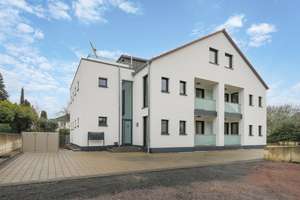 Exklusive Maisonette-Wohnung mit Dachterrasse – stilvoller Erstbezug