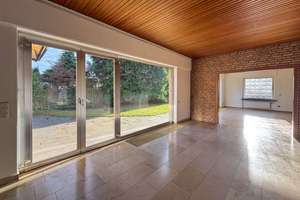Attraktiver Bungalow mit Ausbaureserve mit Doppelgarage in bester Lage von Krefeld-Verberg – Die vollständige Adresse der Immobilie erhältst du vom Anbieter., 47802 Verberg, Krefeld – Vorschaubild 5