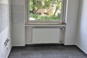 3 Zimmerwohnung mit Balkon und Gemeinschaftsgarten in Düsseldorf-Knittkuhl. – Am Wagenrast 3, 40629 Knittkuhl, Düsseldorf – Vorschaubild 3