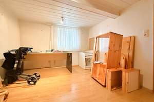 Ein-/Zweifamilienhaus mit qualitativer Halle / Werkstatt als Gewerbemöglichkeit in Hüffenhardt – Die vollständige Adresse der Immobilie erhältst du vom Anbieter., 74928 Hüffenhardt – Vorschaubild 9