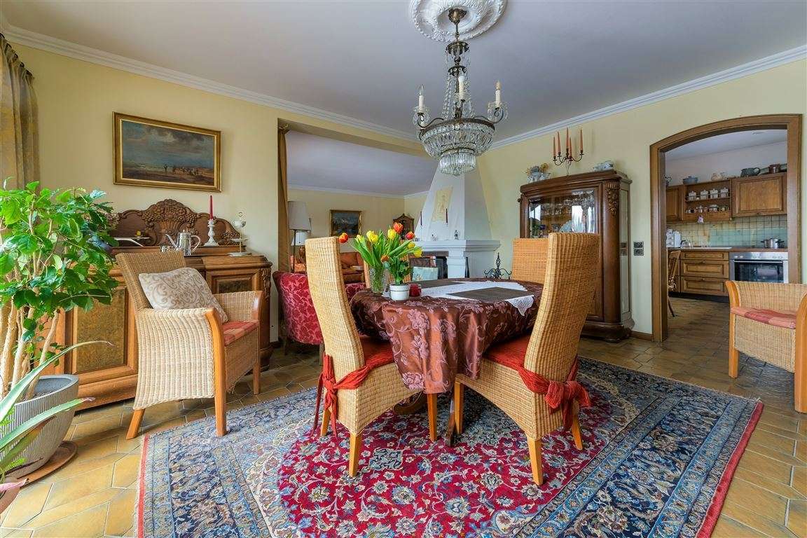 Immobilie in Großensee - Zwei Doppelhaushälften (90m² + 130m²) mit Baugrundstück (ca. 400m²).

 - Bild 8