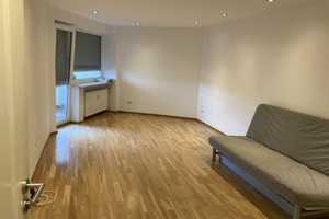 Sonnige 3-Zimmer-Wohnung mit Balkon und EBK in München Freimann – München – Vorschaubild 5