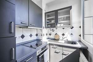 Voll möbliertes, ruhiges Apartment nähe Metro – Die vollständige Adresse der Immobilie erhältst du vom Anbieter., 40235 Grafenberg, Düsseldorf – Vorschaubild 6
