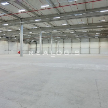 Moosbach, ca. 3.800 m² neuwertige Lagerfläche zu vermieten