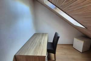 möbliertes Zimmer in Köln Höhenhaus – Die vollständige Adresse der Immobilie erhältst du vom Anbieter., 51061 Höhenhaus, Köln – Vorschaubild 2