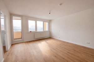 Unbefristet, Hell und Zentral gelegen! 1 Zimmer Wohnung in Kreuzberg! – Reichenberger Straße 176, 10999 Kreuzberg, Berlin – Vorschaubild 4
